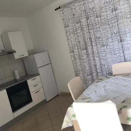 Lägenhet Apartman Centar Biograd Na Moru
